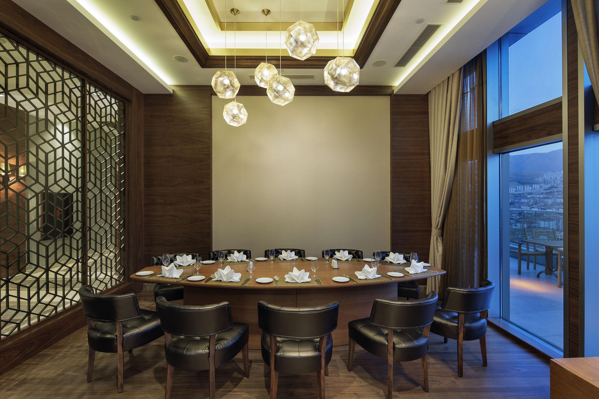 Movenpick Hotel Μαλάτεια Εξωτερικό φωτογραφία