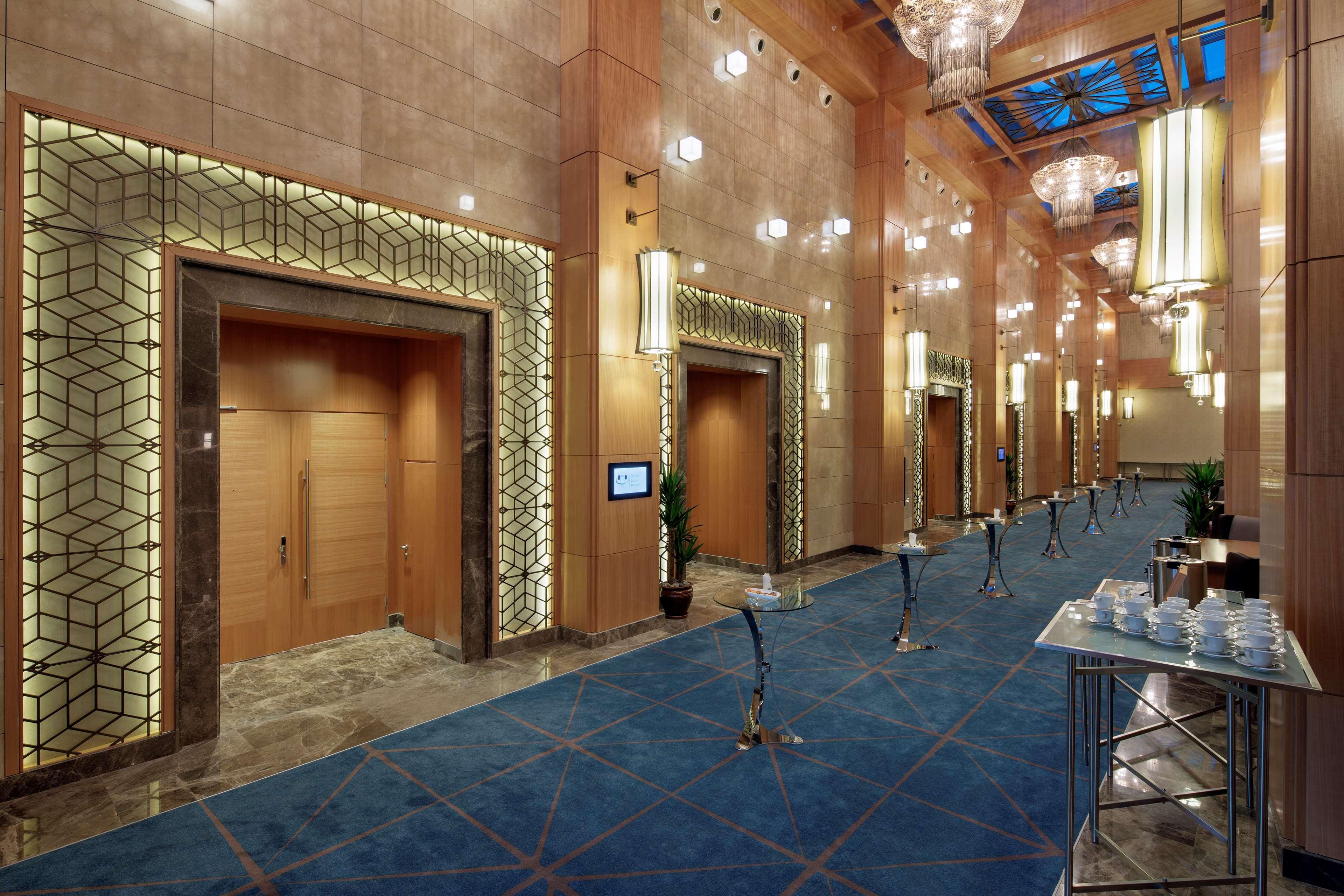 Movenpick Hotel Μαλάτεια Εξωτερικό φωτογραφία