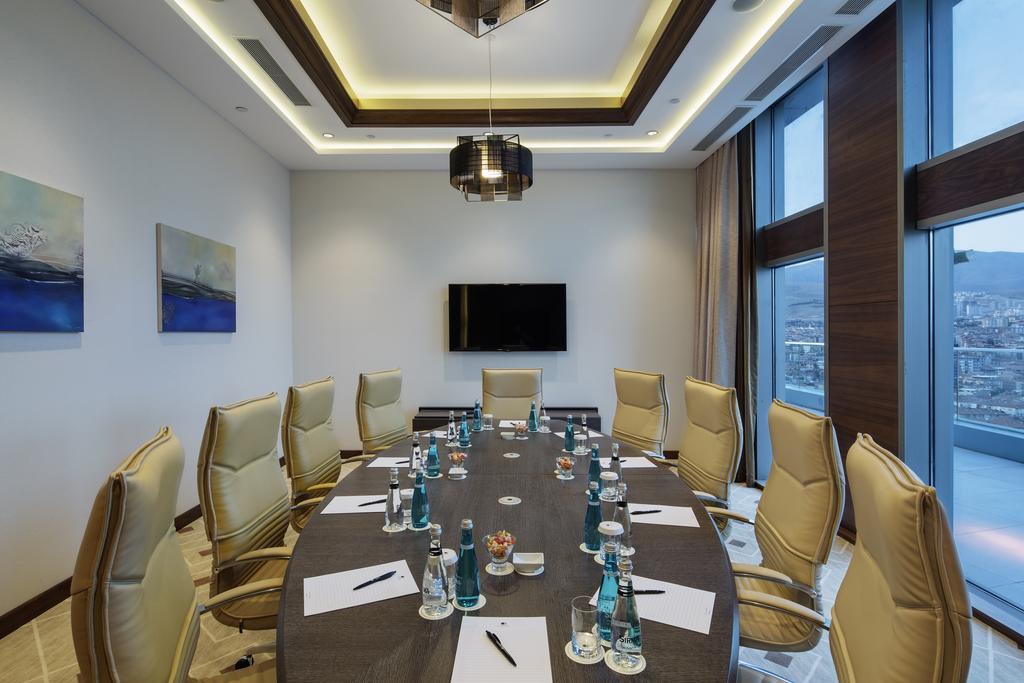 Movenpick Hotel Μαλάτεια Εξωτερικό φωτογραφία
